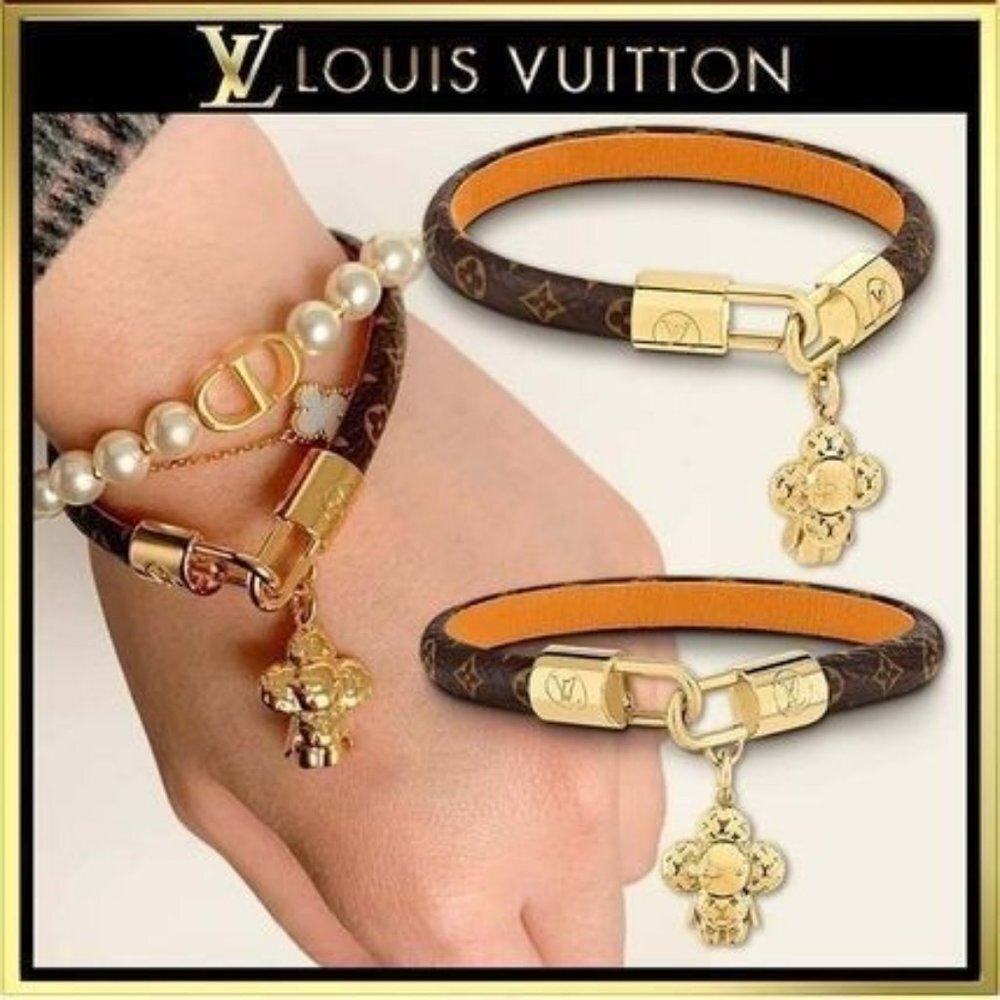 NIB Authentic Louis Vuitton Vivienne bracelet Size 17cm